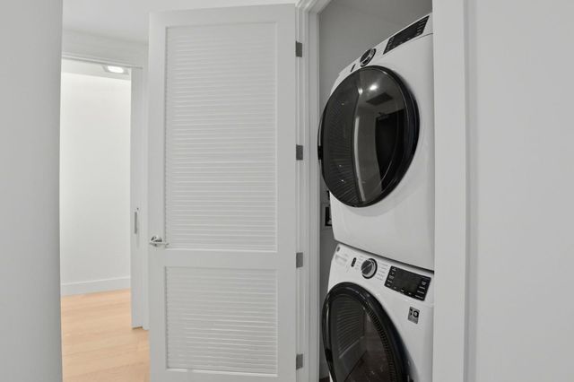 1 Bristol Court 515, San Francisco, CA 94130