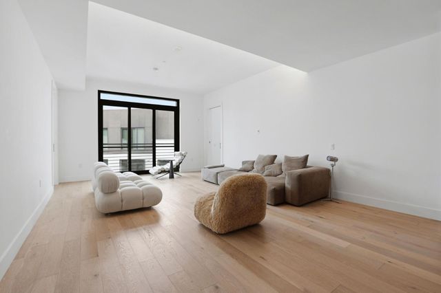 1 Bristol Court 515, San Francisco, CA 94130