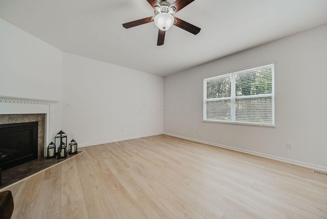 80 Crystal Petal Drive, Delaware, OH 43015