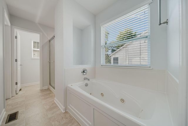 80 Crystal Petal Drive, Delaware, OH 43015