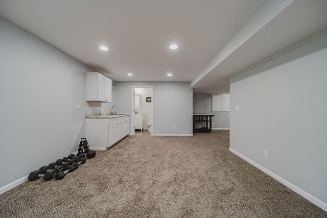 80 Crystal Petal Drive, Delaware, OH 43015