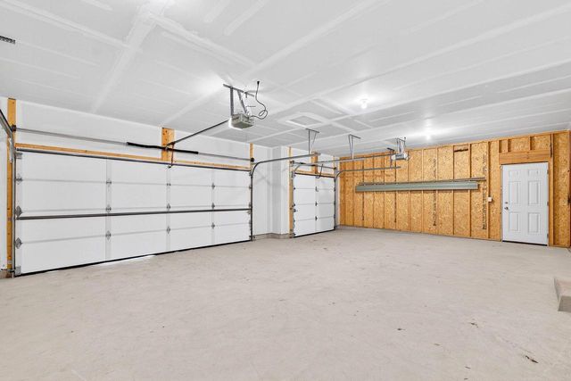 674 Stonefield LANE, Whitewater, WI 53190