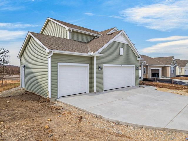 674 Stonefield LANE, Whitewater, WI 53190