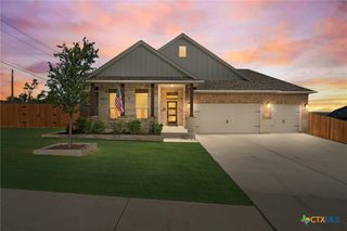 1860 Meadow Crest Drive, Salado, TX 76571