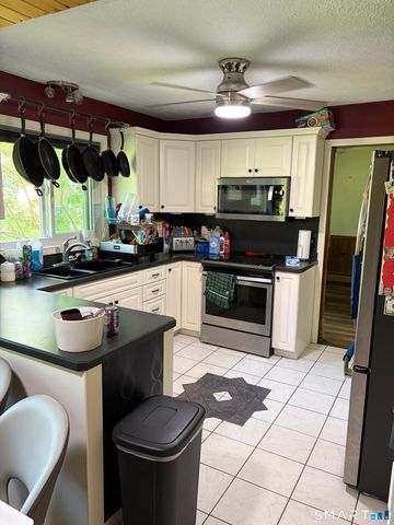 40 Taft Street, Killingly, CT 06239