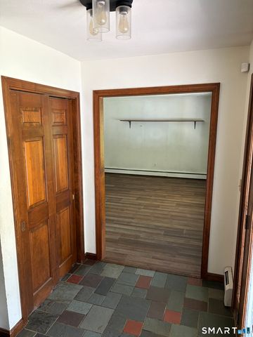 40 Taft Street, Killingly, CT 06239