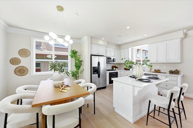 1712 Avenida Elisa, San Jose, CA 95131