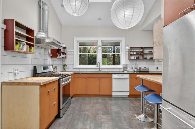 148 Teatown Road, Croton-on-hudson, NY 10520