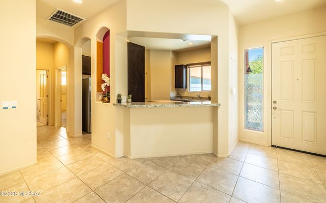 10368 E Jarod James Place, Tucson, AZ 85747