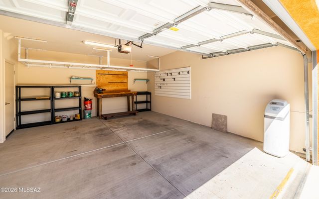 10368 E Jarod James Place, Tucson, AZ 85747