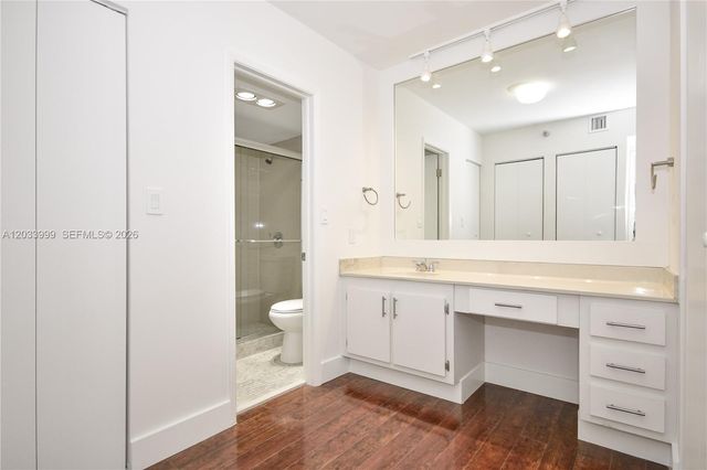 20505 E Country Club Dr 237, Aventura, FL 33180