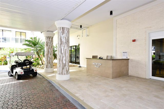 20505 E Country Club Dr 237, Aventura, FL 33180