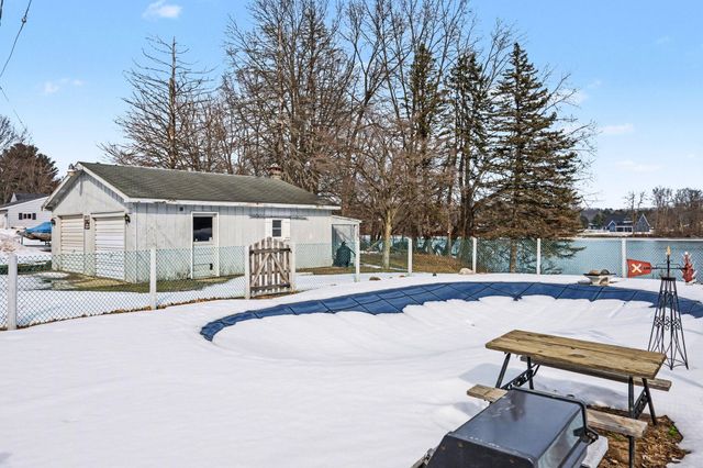 3513 Monroe Road, Allegan, MI 49010