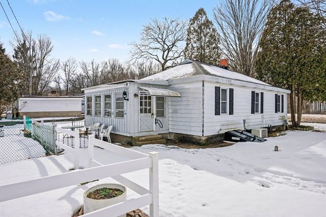 3513 Monroe Road, Allegan, MI 49010