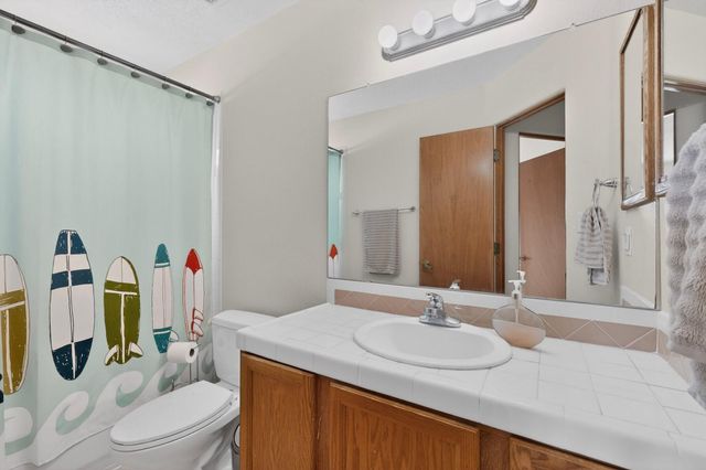 10331 Pintura Place NW, Albuquerque, NM 87114