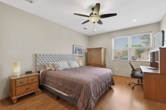 10331 Pintura Place NW, Albuquerque, NM 87114