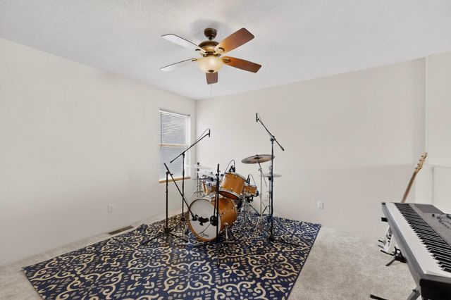 10331 Pintura Place NW, Albuquerque, NM 87114