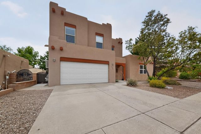 10331 Pintura Place NW, Albuquerque, NM 87114