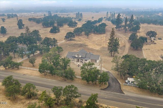 14853 Antioch Road, White City, OR 97503