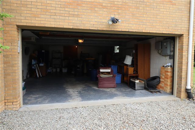 277 Oaklyn Rd, Bethel Park, PA 15102