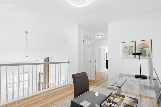 1222 W Oaks Way, Woodstock, GA 30188