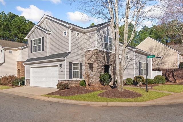 1222 W Oaks Way, Woodstock, GA 30188