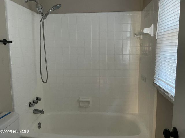 1201 Clifton Road, Jacksonville, NC 28540