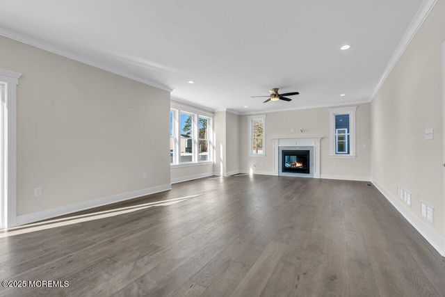 7 Potters Court, Bayville, NJ 08721