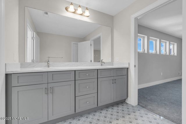 7 Potters Court, Bayville, NJ 08721