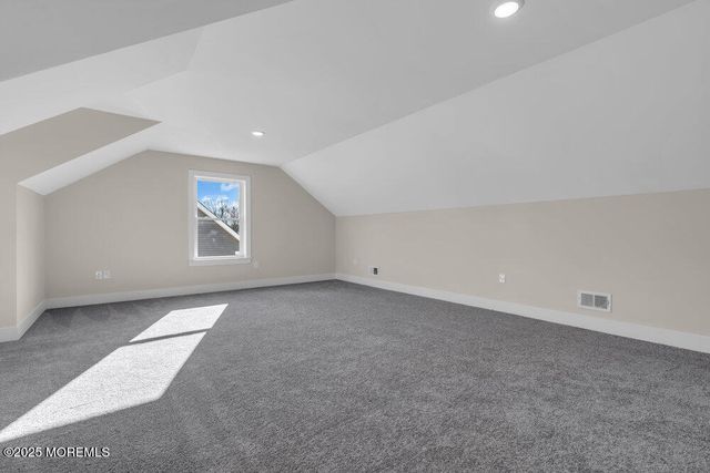 7 Potters Court, Bayville, NJ 08721
