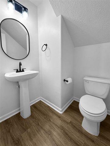 5453 N Buffalo Circle, Willis, TX 77378