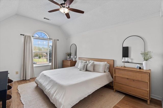 10057 WOODLAND BIRCH CV, Lakeland, TN 38002