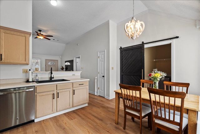 10057 WOODLAND BIRCH CV, Lakeland, TN 38002