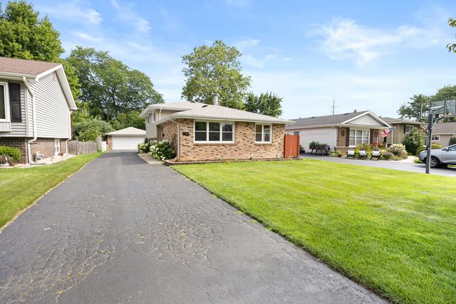 1309 Wilson Avenue, Wheaton, IL 60189