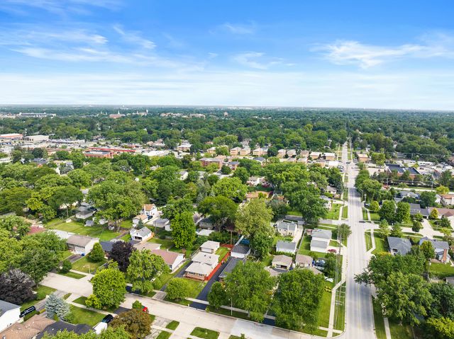 1309 Wilson Avenue, Wheaton, IL 60189