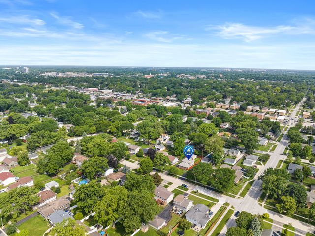 1309 Wilson Avenue, Wheaton, IL 60189