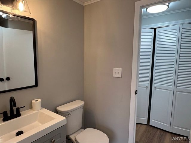 10966 South Roberts, Dunkirk, NY 14048