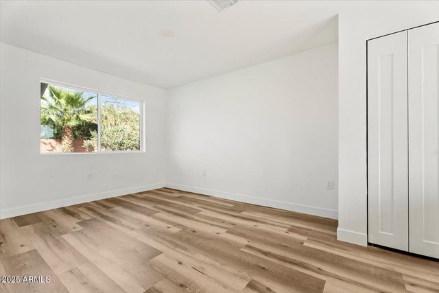 8532 E Sheridan Street, Scottsdale, AZ 85257