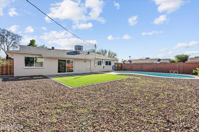 8532 E Sheridan Street, Scottsdale, AZ 85257