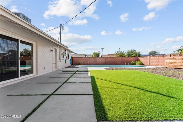 8532 E Sheridan Street, Scottsdale, AZ 85257