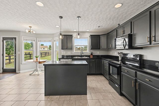 294 La Salle Court, Walton, KY 41094