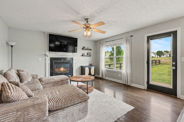 294 La Salle Court, Walton, KY 41094