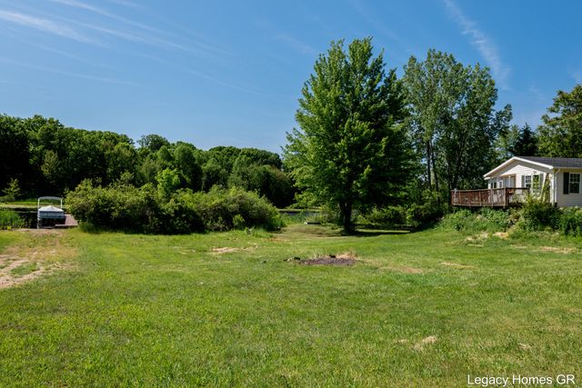 4621 Baker Road, Gobles, MI 49055