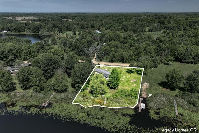 4621 Baker Road, Gobles, MI 49055