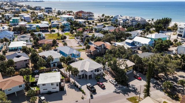 128 Eucalyptus CT Unit C, Fort Myers Beach, FL 33931