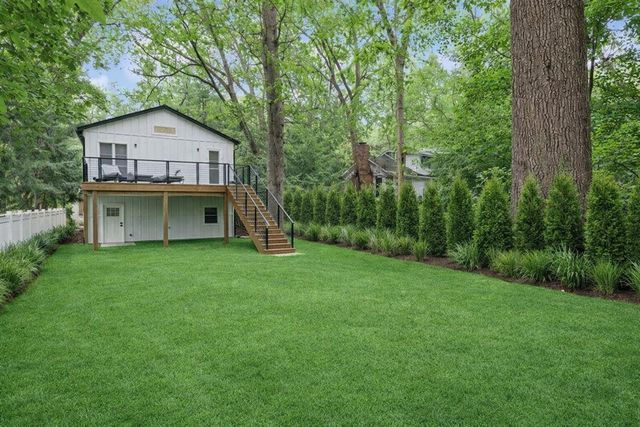 4046 Hillside Trail, New Buffalo, MI 49117
