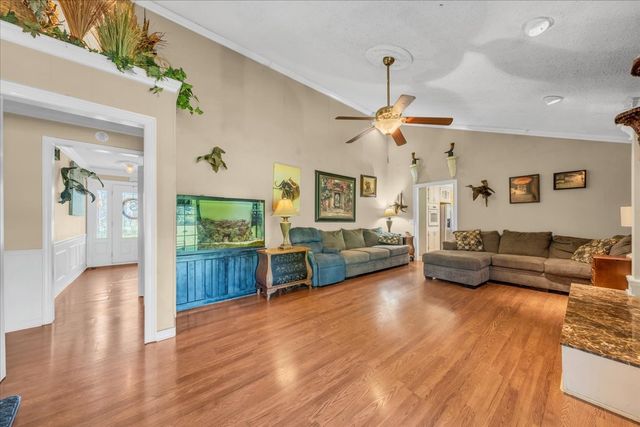 6263 Windrow Rd, Rockvale, TN 37153