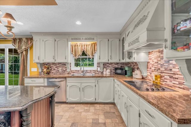 6263 Windrow Rd, Rockvale, TN 37153