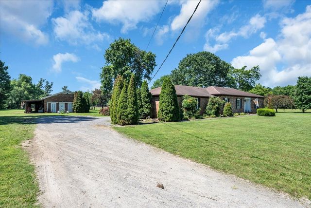 6263 Windrow Rd, Rockvale, TN 37153
