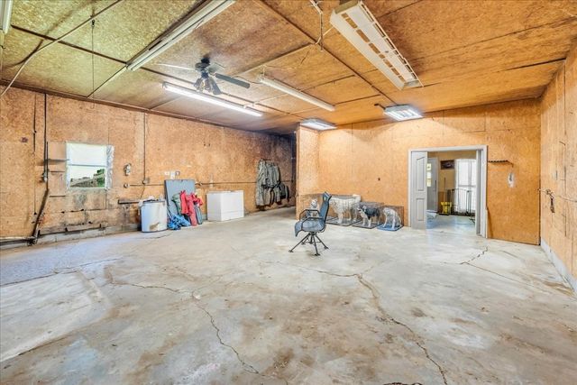 6263 Windrow Rd, Rockvale, TN 37153